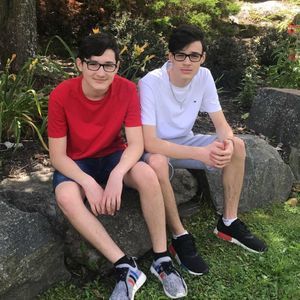 Meet your Posher, Albina